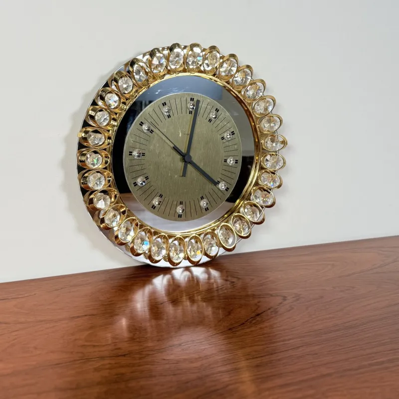 Online Pamono Hollywood Regency Gold and Crystal Clock from Junghans, 1970s