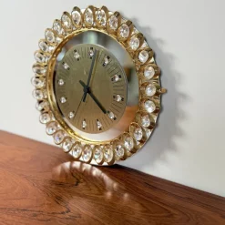 Online Pamono Hollywood Regency Gold and Crystal Clock from Junghans, 1970s