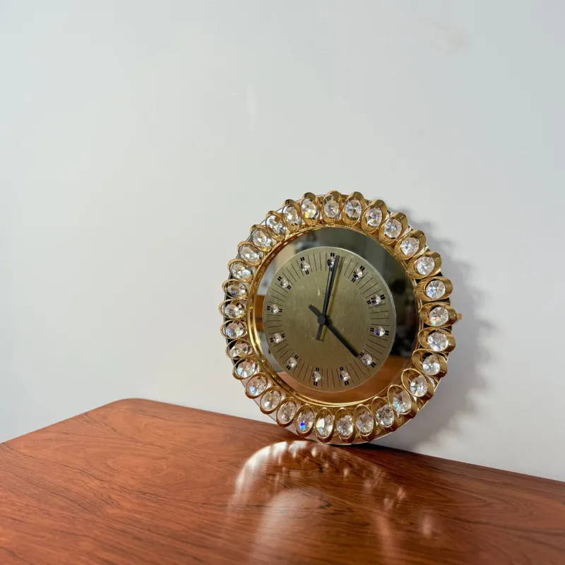 Online Pamono Hollywood Regency Gold and Crystal Clock from Junghans, 1970s