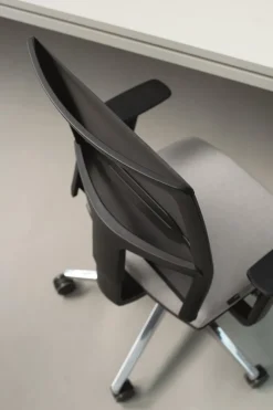 Pamono Honey Up High Backrest Managerial Armchair by Quinti Sedute><noscript><img width=