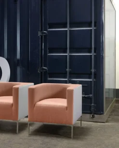 Sale Pamono Hub Lounge Chair in Stainless Steel and Upholstery by Quinti Sedute