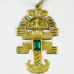 Pamono Inca God Icon 18k Yellow Gold Emerald Charm Pendant, 1960s><noscript><img width=
