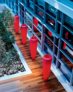 Pamono Indoor/Outdoor Obice Big Lamp in LDPE RGB Light Kit by Giorgio Tesi for VGnewtrend><noscript><img width=