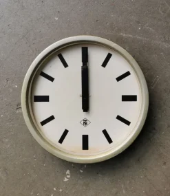 Hot Pamono Industrial German Clock from TN / Telefonbau und Nomalzeit, 1950s