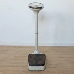 Best Pamono Industrial Personal Scale from Seca, 1950s