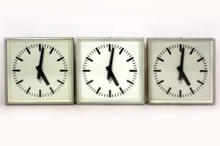 Pamono Industrial Square Railway Clocks from Pragotron, 1980s, Set of 3