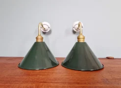 Pamono Industrial Wall Lights in Brass and Green Enamelled Sheet Metal, 1950s, Set of 2