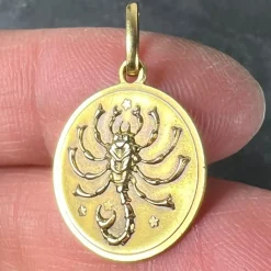 Discount Pamono Italian 18 Karat Yellow Gold Scorpio Zodiac Charm Medal Pendant, 1950s