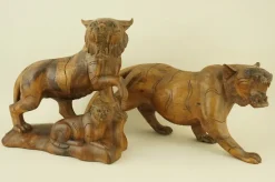 Pamono Italian Artist, Large Art Deco Maternity with Tigers Sculptures, Early 1900s, Cherry Wood, Set of 2> Art Deco