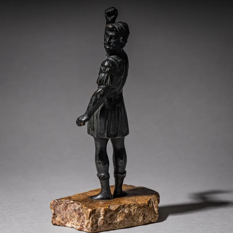 Outlet Pamono Italian Artist, Statuette of a Venetian Mercenary, 16th-17th Century, Bronze