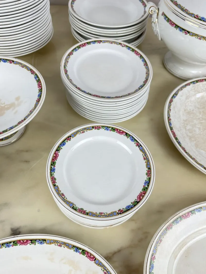Discount Pamono Italian Ceramic Dishes, 1890s, Set of 70