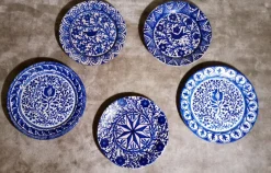 Pamono Italian Ceramic Plates with Cobalt Blue Decorations, Deruta, 1950s, Set of 5> Dinner Plates & Bowls