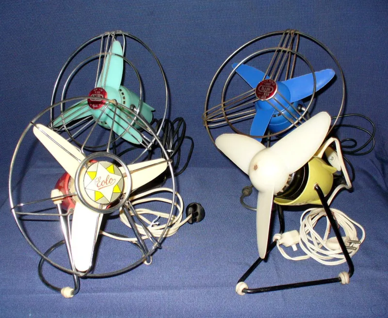 Hot Pamono Italian Fans, 1960s, Set of 5