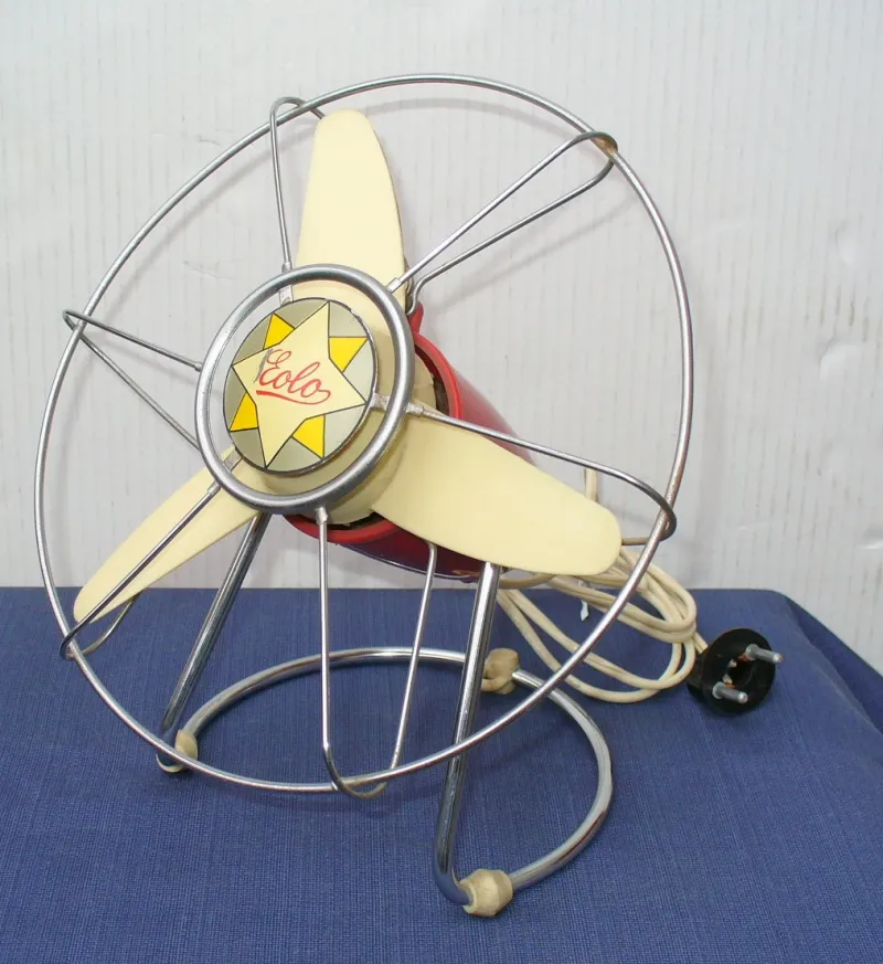 Hot Pamono Italian Fans, 1960s, Set of 5