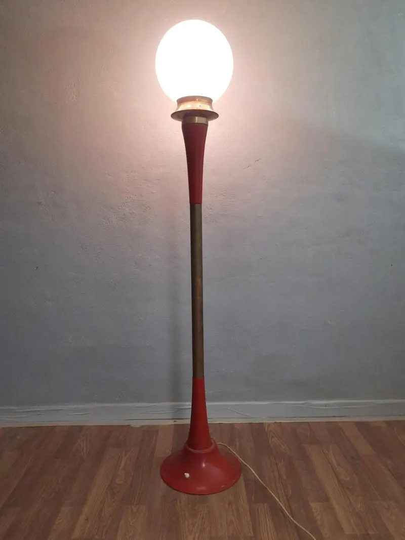 Sale Pamono Italian Floor Lamp in Red Metal and Brass, 1950s