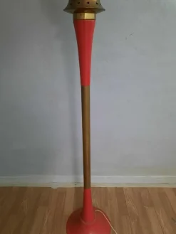 Sale Pamono Italian Floor Lamp in Red Metal and Brass, 1950s