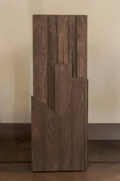 Pamono Italian Hand-Carved Oak Wood Column by Dimore Di Lucia Valzelli><noscript><img width=