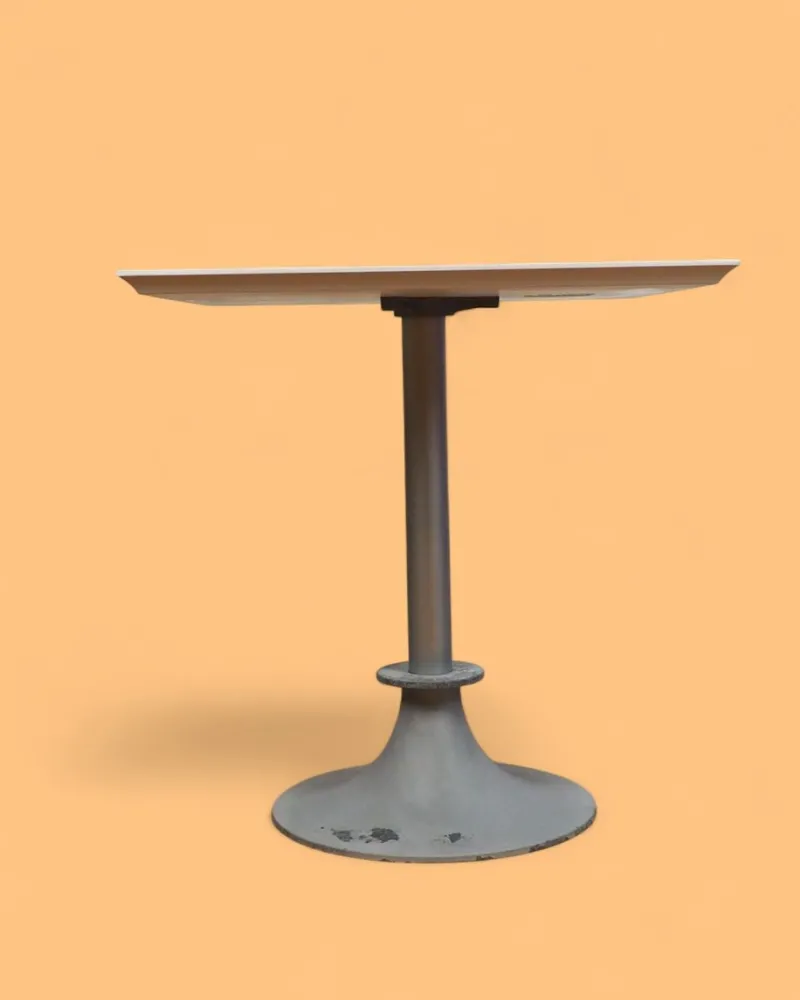 Clearance Pamono Italian Lord Yo Chairs and Lord Yi Square Table by Philippe Starck for Driade, 1990s, Set of 5