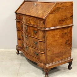 Clearance Pamono Italian Louis XV Secretaire in Walnut, 18th Century