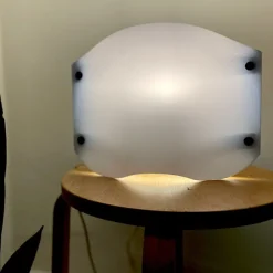 Discount Pamono Italian Modern Vela Table Lamp in White Acrylic by Samuel Parker, 1980s