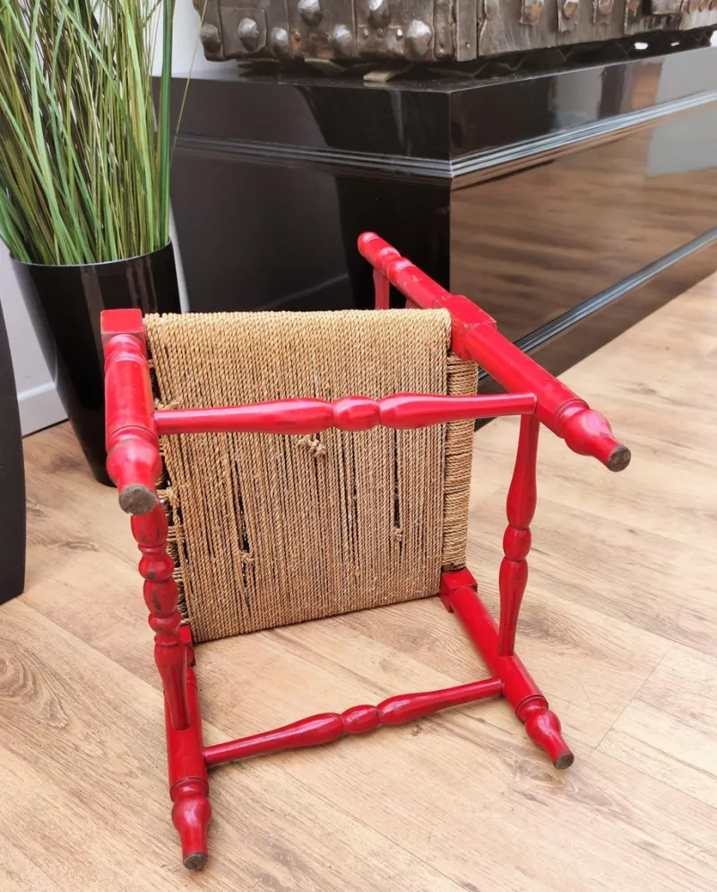 Pamono Italian Red Wood and Rope Rush Kids Children Chair with Disney Graphics> Children's Chairs
