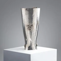 Online Pamono Italian Silver Vase with Shell Motifs, 1940s
