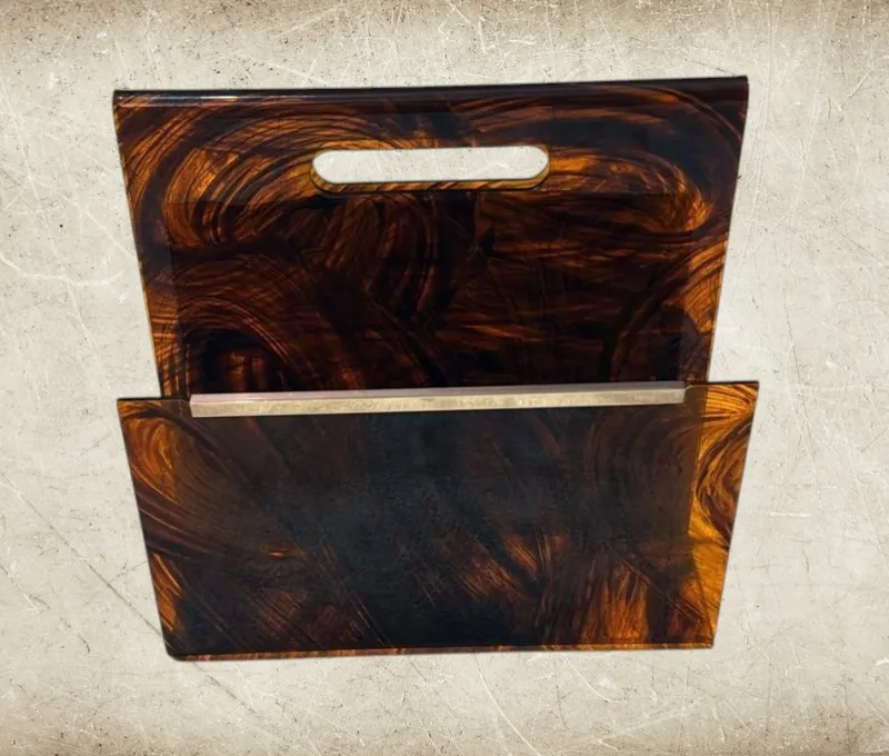 Pamono Italian Tortoiseshell Acrylic Glass and Brass Magazine Rack, 1975> Magazine Racks