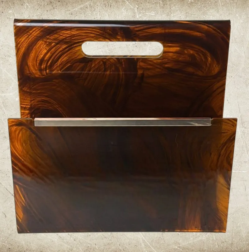 Pamono Italian Tortoiseshell Acrylic Glass and Brass Magazine Rack, 1975> Magazine Racks