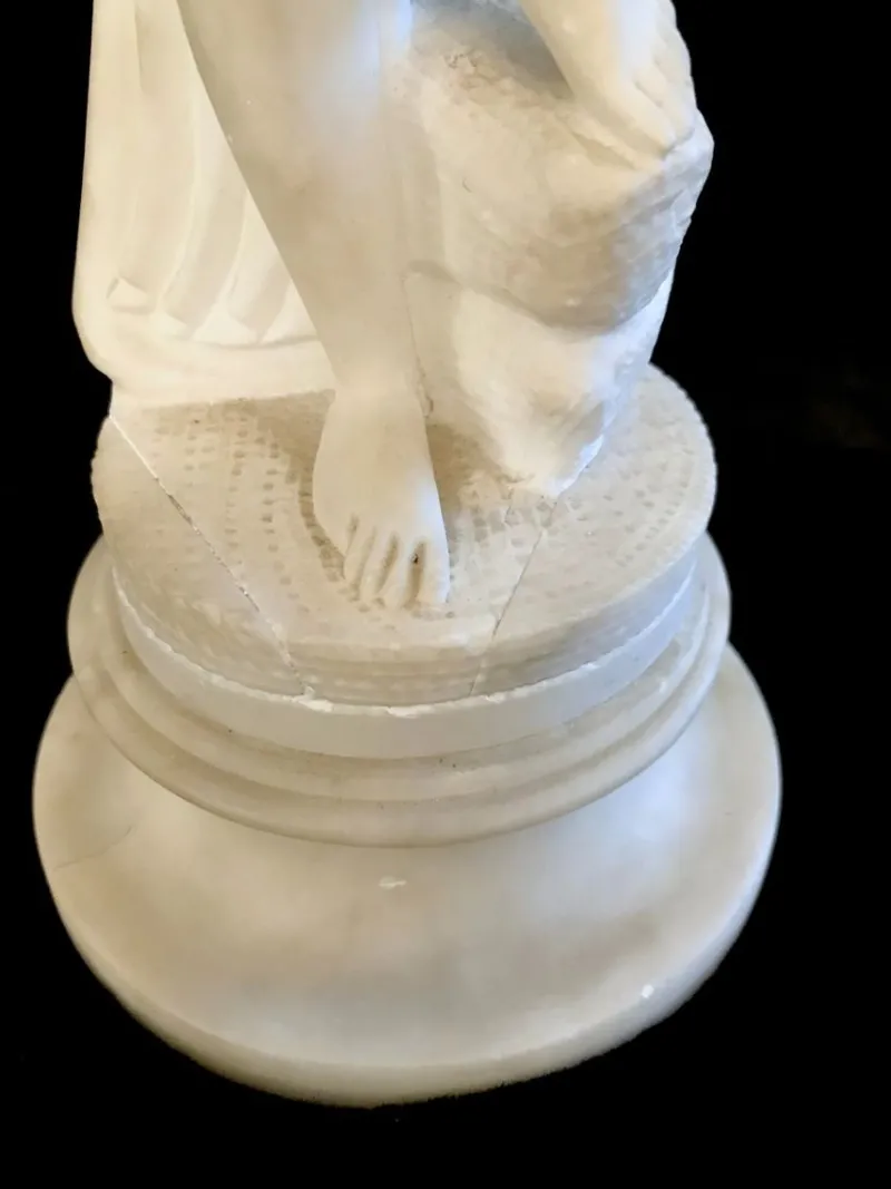 Discount Pamono Italian Venus Alabaster Sculpture, 19th Century