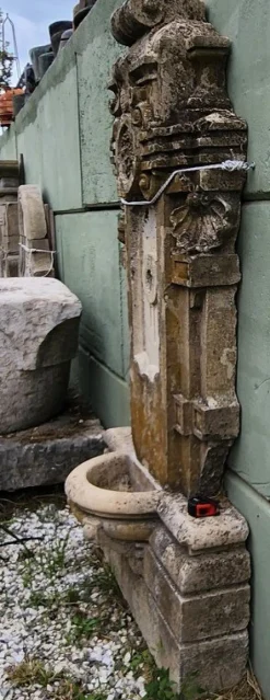 Pamono Italian Vertical Wall Fountain in Limestone, 1900s><noscript><img width=