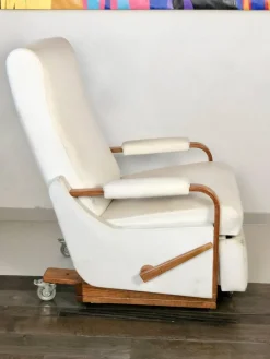 Pamono Italian White Leather La-Z-Boy Rocking Armchair by Pizzetti Roma, 1960s><noscript><img width=