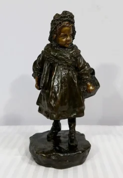 Hot Pamono J. Cardona after Pascau, L’Écolière, Early 1900s, Bronze