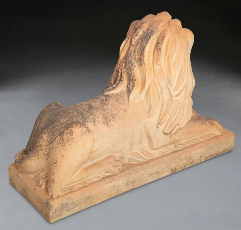 Pamono J M Craig, Large Lion Statues, 19th Century, Terracotta, Set of 2> Sculpture