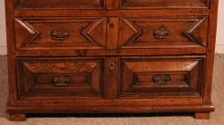Pamono Jacobean Chest of Drawers in Oak and Walnut, 17th Century><noscript><img width=