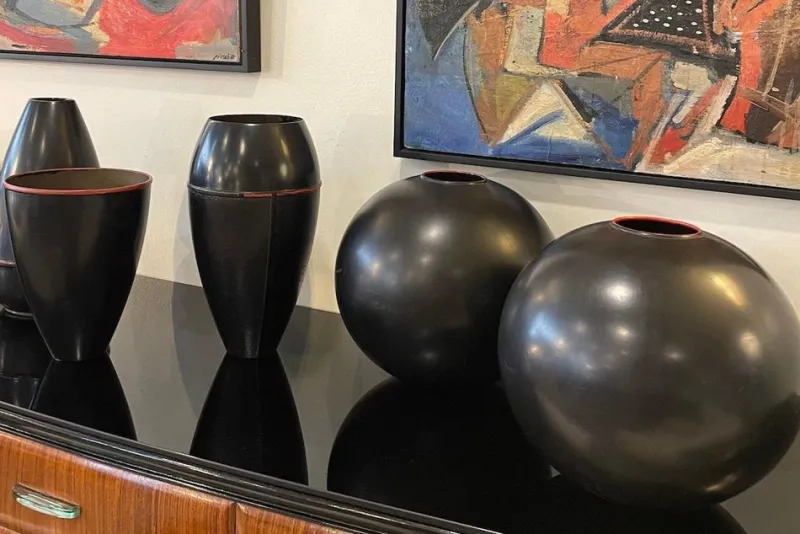 Outlet Pamono Japanese Black Metal Vase, 1960s