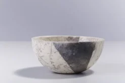 New Pamono Japanese Minimalist White Crackle Raku Ceramic Bowl from Laab Milano