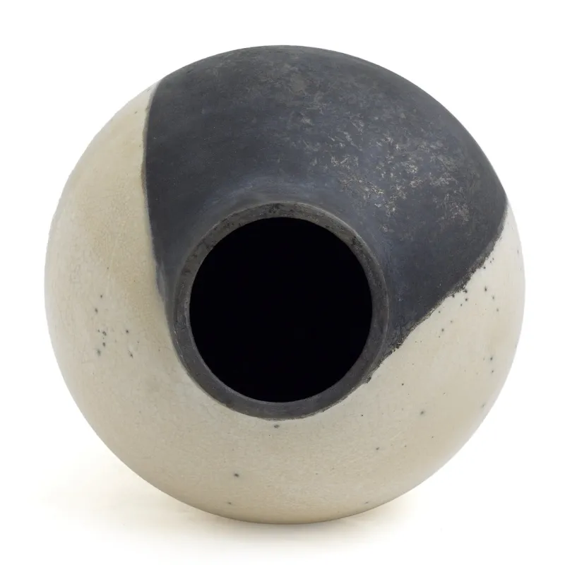 Pamono Japanese Modern Minimalist White & Black Raku Ceramic Vase> Tabletop