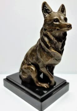 Pamono JB Deposee, Sculpture of a Wolf, 20th Century, Bronze><noscript><img width=