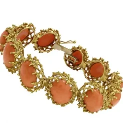 Pamono 18k Yellow Gold Clamper Bracelet with Oval Shape Orange Corals> Bracelets