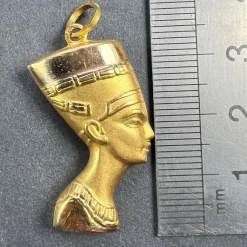 Best Pamono 18k Yellow Gold Egyptian Nefertiti Bust Charm Pendant, 1950s