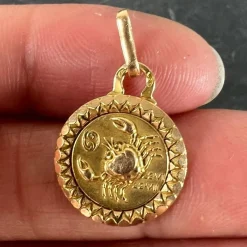 New Pamono 18k Yellow Gold Perroud Charm Pendant, 1950s