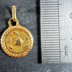 New Pamono 18k Yellow Gold Perroud Charm Pendant, 1950s