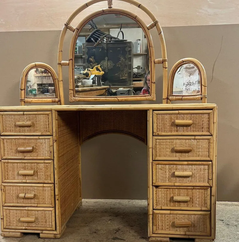 Pamono Knee Hole Cane and Bamboo Dressing Table with Surround Attached Mirrors> Dressing Tables