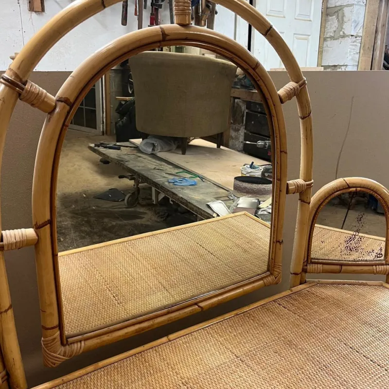 Pamono Knee Hole Cane and Bamboo Dressing Table with Surround Attached Mirrors> Dressing Tables