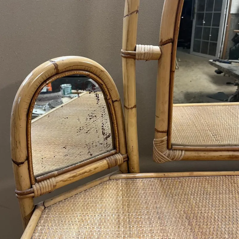 Pamono Knee Hole Cane and Bamboo Dressing Table with Surround Attached Mirrors> Dressing Tables