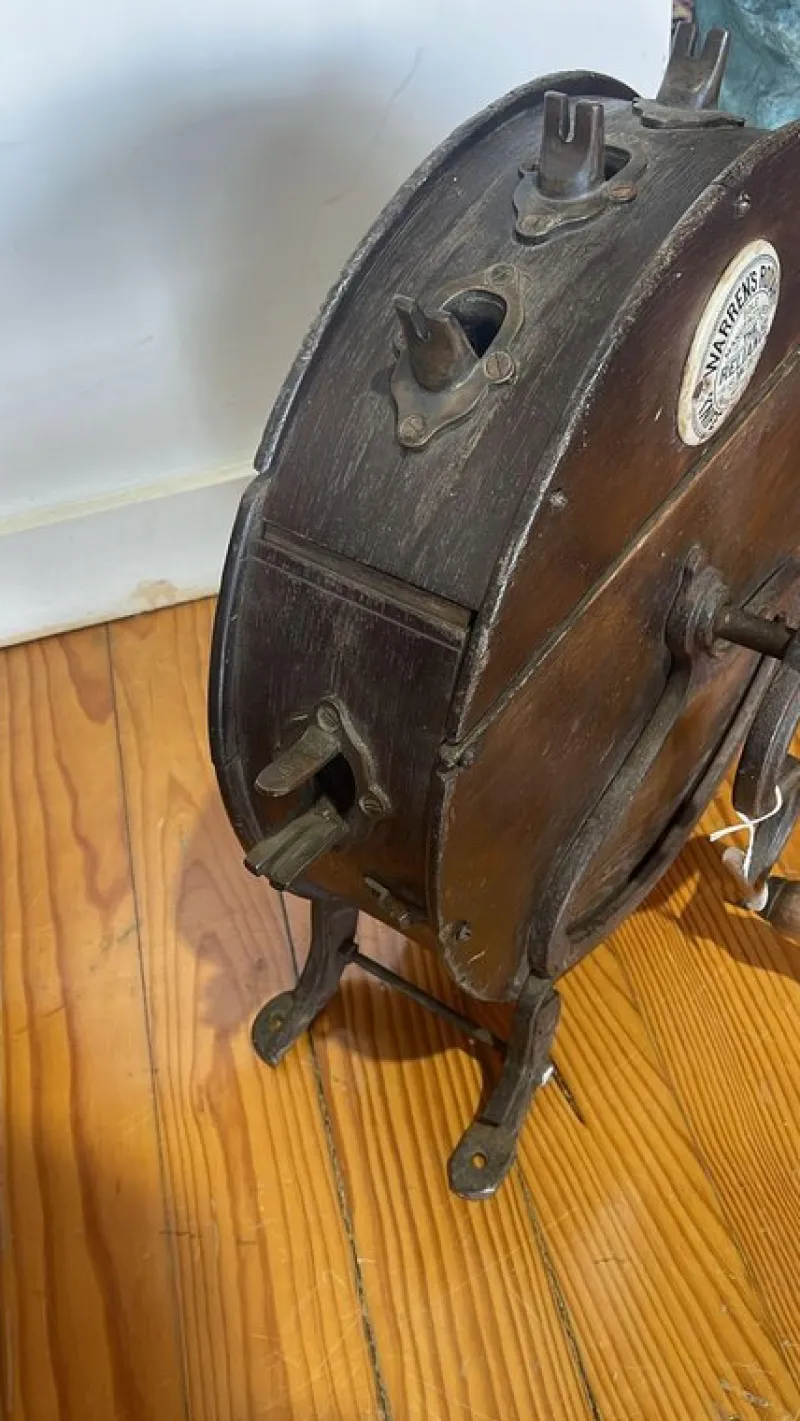 Pamono Knife Sharpener, 1800s> Cutlery & Serving Utensils