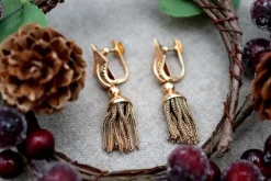 Pamono Knot-Shaped 18 Karat Gold Earrings with Articulated Pendants, Set of 2> Earrings