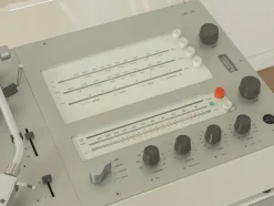 Pamono Kompaktanlage Audio 310 with L 61 Loudspeaker by Dieter Rams for Braun, 1960s><noscript><img width=