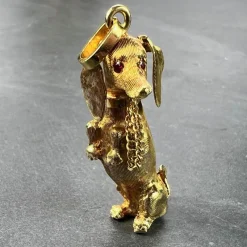 Online Pamono Large 18 Karat Yellow White Gold Dachshund Dog Charm Pendant with Ruby, 1950s