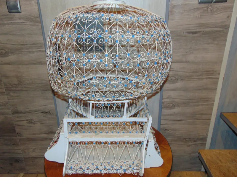 Pamono Large Antique Canary Bird Cage> Garden Accessories